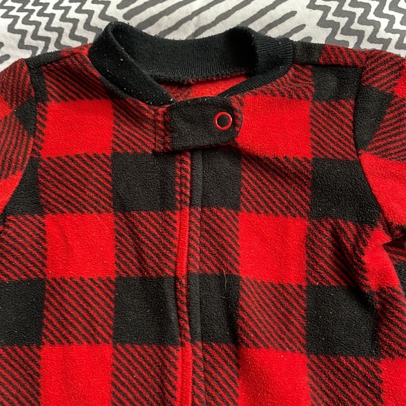 Red and black fleece two way zipper footed deer sleeper - Picture 3 of 6